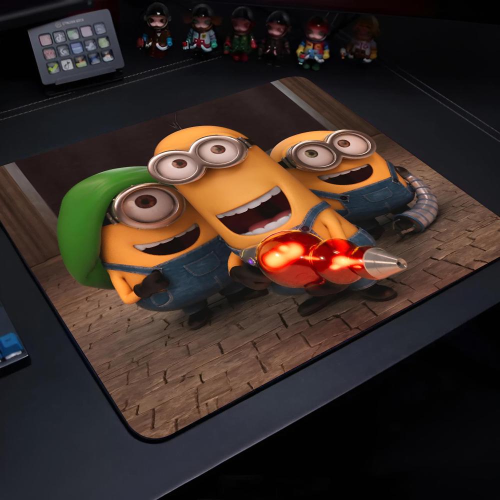Laptop Accessories Protector - M-Minion Mauspad Gaming-Laptops Tastaturmatte Schreibtischunterlage PC-Zubehör